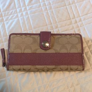 Coach wallet EUC